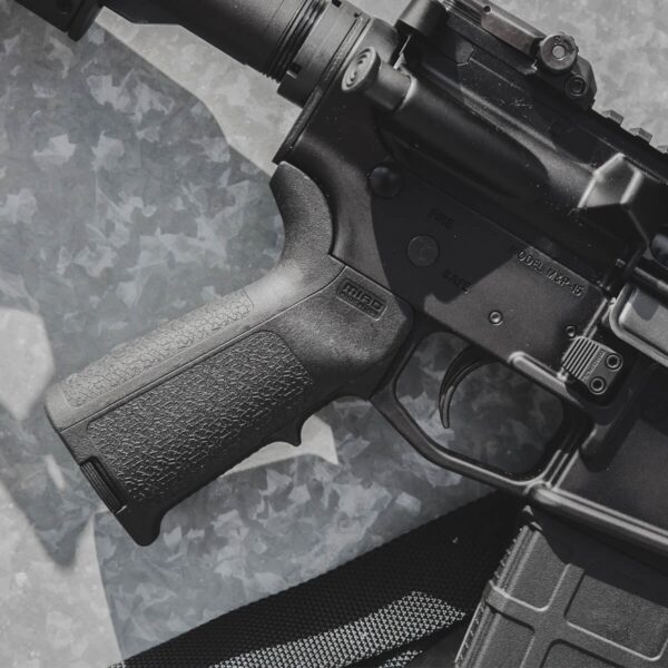 MAGPUL® MIAD® GEN 1.1 GRIP KIT - TYPE 1 - ČIERNA - Image 4