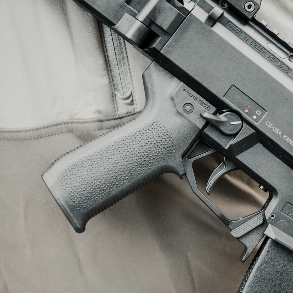 MAGPUL® MOE®-EVO GRIP – CZ SCORPION EVO 3 - Image 5