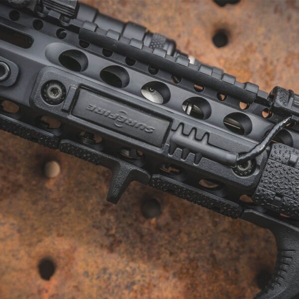 MAGPUL® M-LOK™ TAPE SWITCH MOUNTING PLATE - SUREFIRE® ST M-LOK SYSTEM - BLACK - Image 5